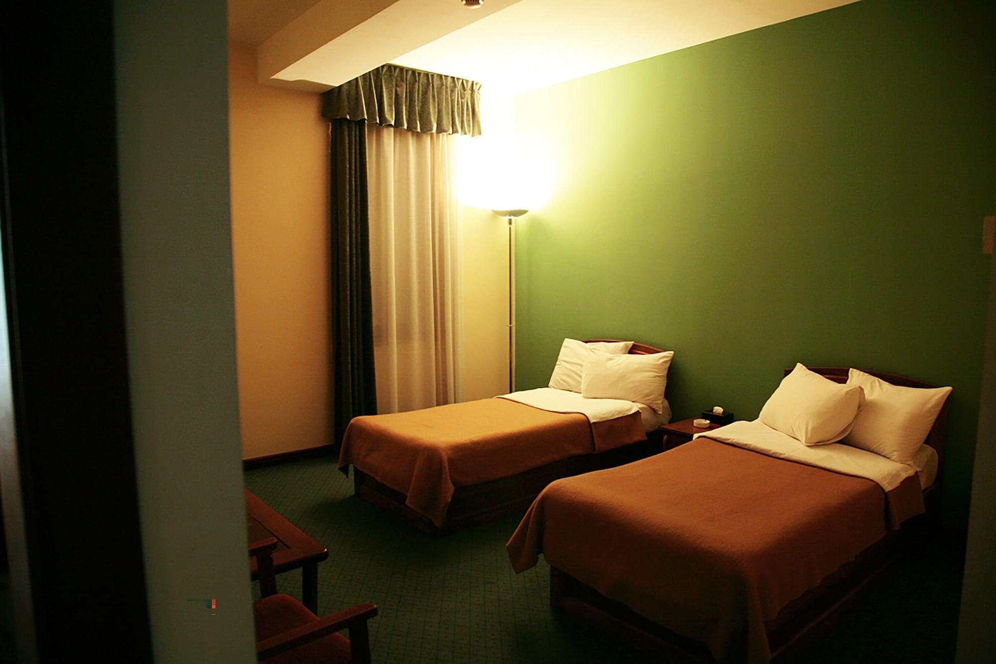 Ararat Hotel
