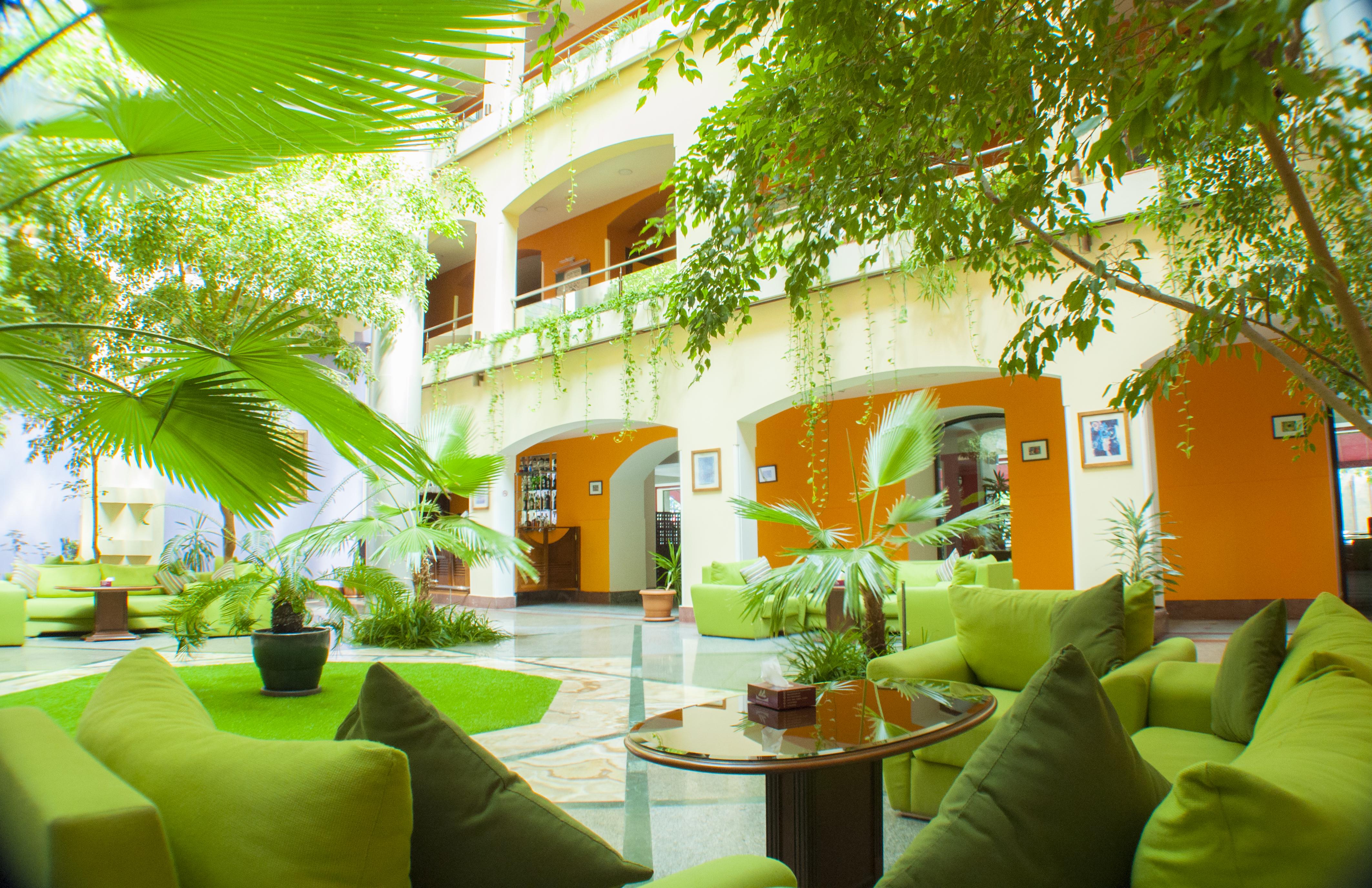 Ararat Hotel 4*