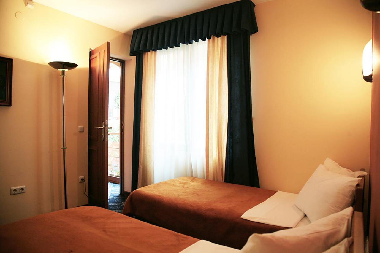 Hotel Ararat